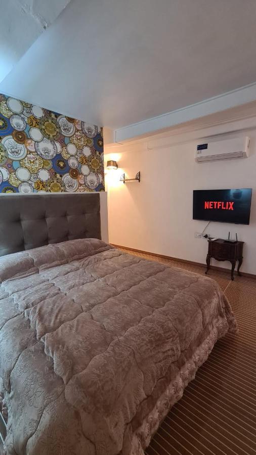 Hybris Campo De' Fiori Apartment Rome Exterior photo